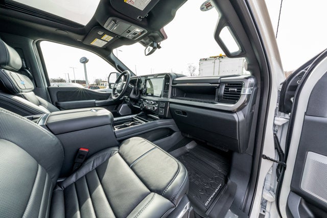 2026 Ford Super Duty F-350® Platinum®