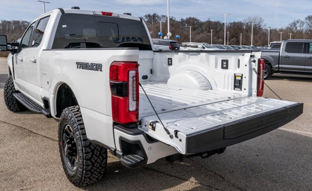 2026 Ford Super Duty F-350® Platinum®