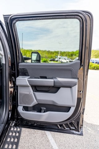 2026 Ford Super Duty F-350® XLT