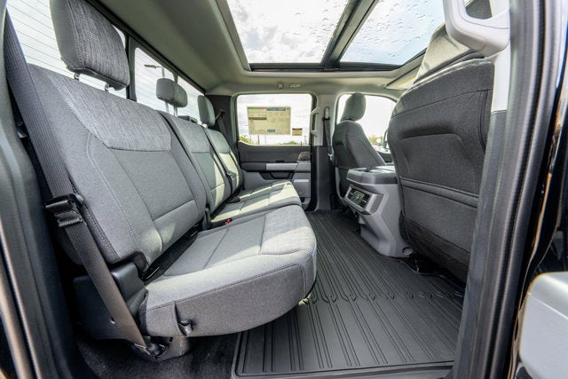 2026 Ford Super Duty F-350® XLT