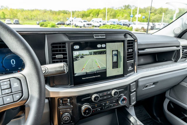 2026 Ford Super Duty F-350® XLT