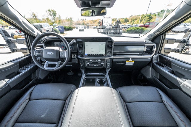 2026 Ford Super Duty F-350® Lariat®