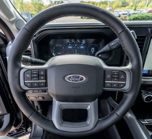 2026 Ford Super Duty F-350® Lariat®