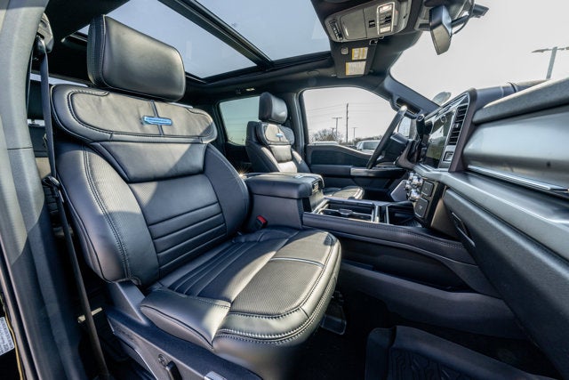 2026 Ford Super Duty F-350® Platinum®