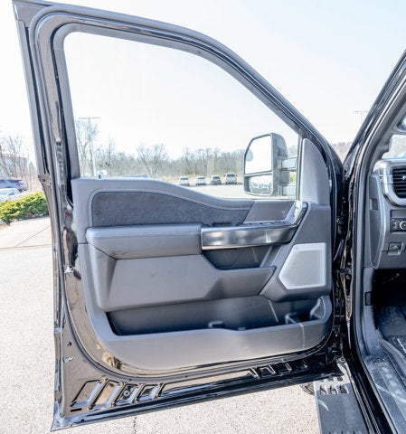 2026 Ford Super Duty F-350® Platinum®