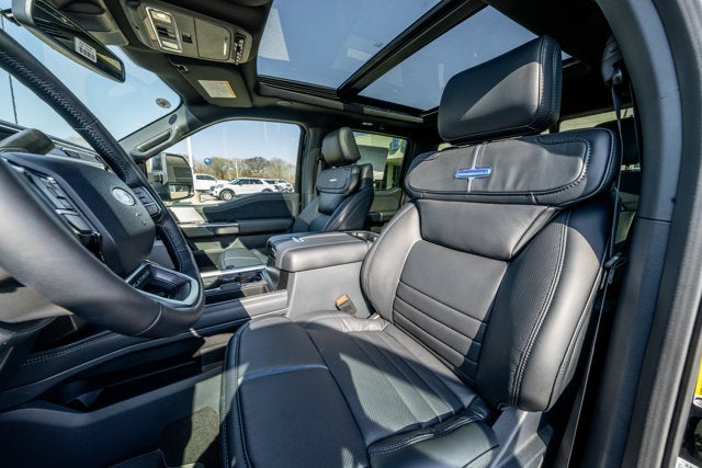 2026 Ford Super Duty F-350® Platinum®