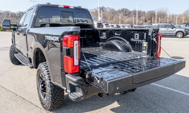 2026 Ford Super Duty F-350® Platinum®