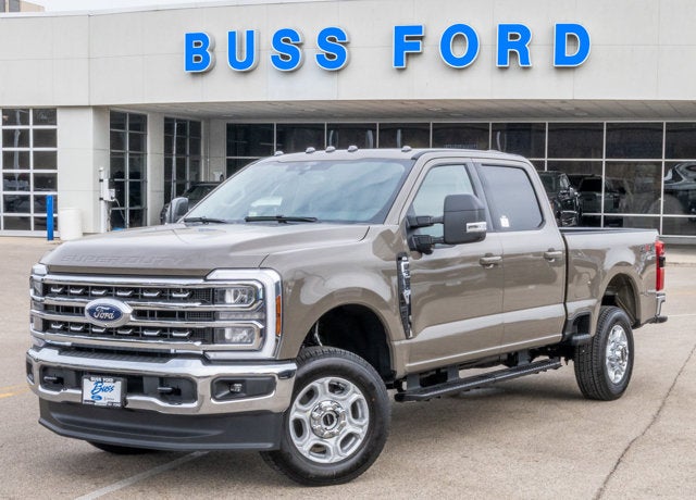 2026 Ford Super Duty F-350® XLT