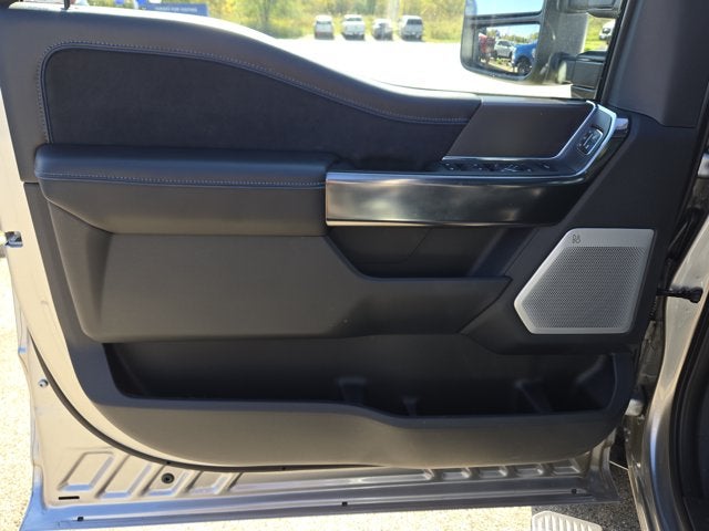 2027 Ford Super Duty F-350® Platinum®