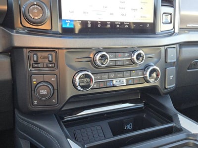 2027 Ford Super Duty F-350® Platinum®