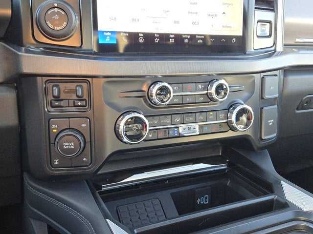 2027 Ford Super Duty F-350® Platinum®