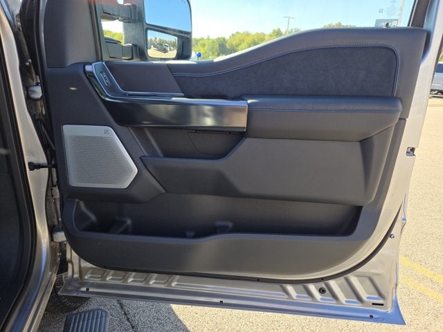 2027 Ford Super Duty F-350® Platinum®