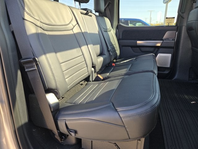 2027 Ford Super Duty F-350® Platinum®