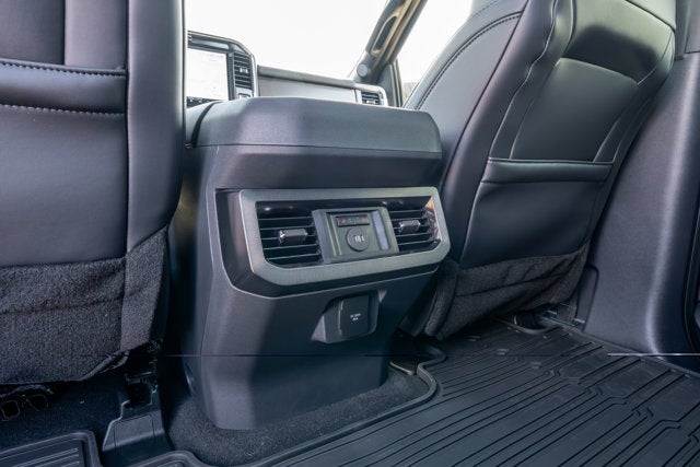 2026 Ford Super Duty F-350® Platinum®