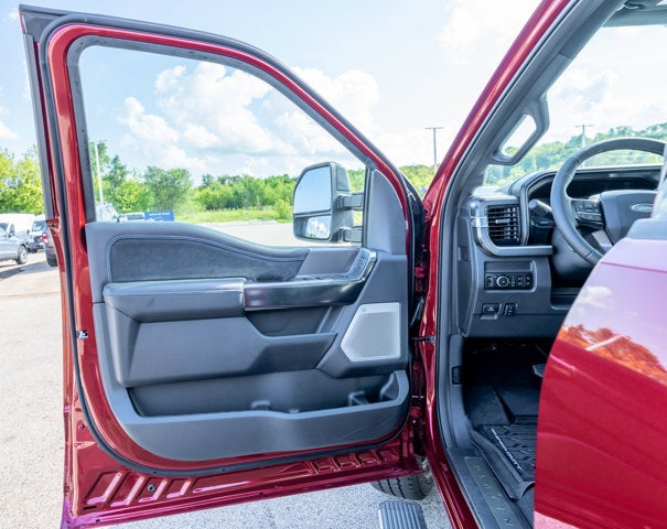 2026 Ford Super Duty F-350® Platinum®