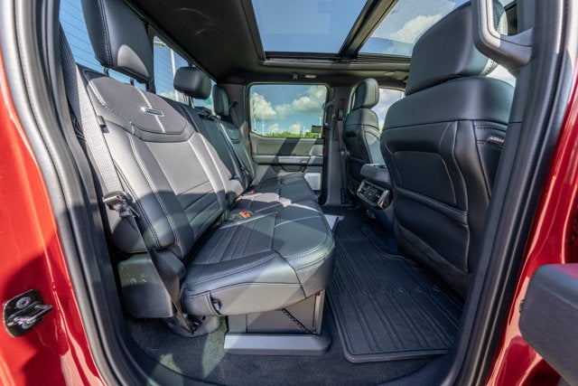 2026 Ford Super Duty F-350® Platinum®