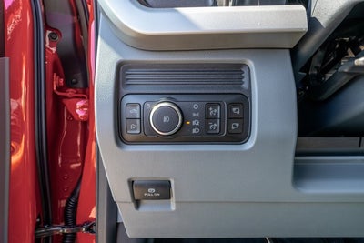 2026 Ford Super Duty F-350® XLT
