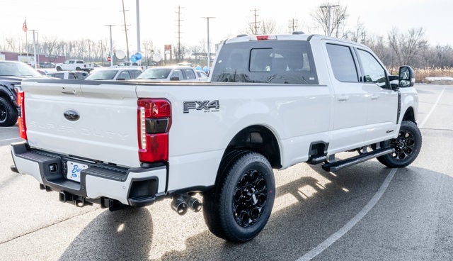 2026 Ford Super Duty F-350® Lariat®