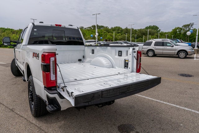 2026 Ford Super Duty F-350® Platinum®