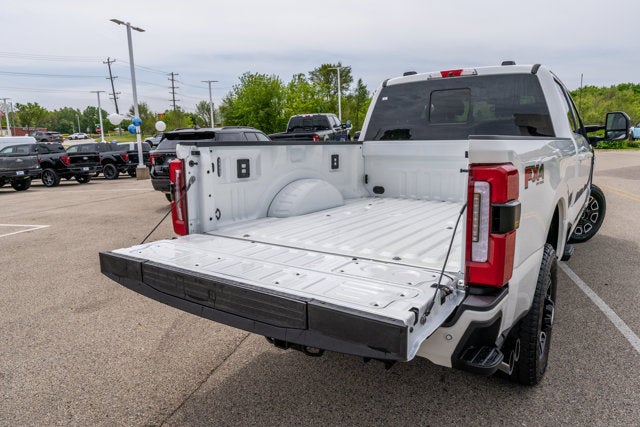 2026 Ford Super Duty F-350® Platinum®
