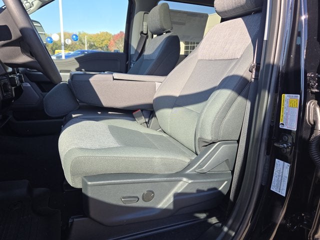 2026 Ford Super Duty F-350® XLT