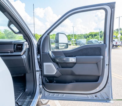 2026 Ford Super Duty F-350® Platinum®