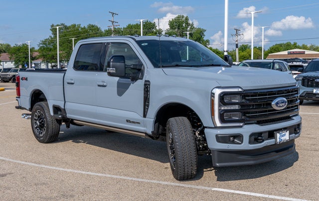 2026 Ford Super Duty F-350® Platinum®