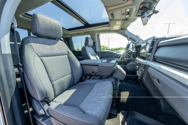 2026 Ford Super Duty F-350® XLT