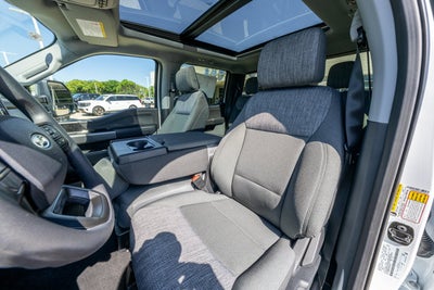 2026 Ford Super Duty F-350® XLT