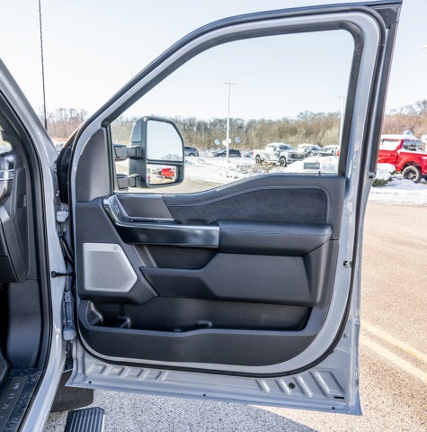 2026 Ford Super Duty F-350® Platinum®