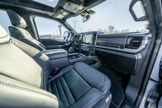 2026 Ford Super Duty F-350® Platinum®