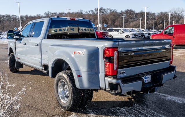 2026 Ford Super Duty F-350® Platinum®