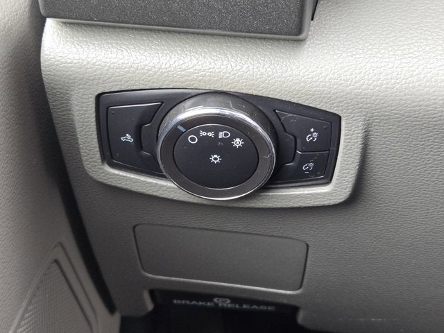 2022 Ford Super Duty F-350 DRW XL