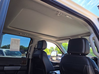 2023 Ford Super Duty F-450 DRW Lariat