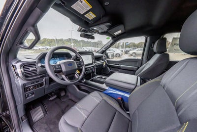 2025 Ford F-150 STX®