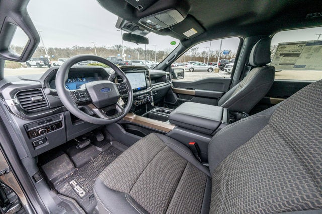 2025 Ford F-150 STX®