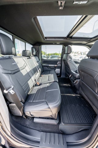 2025 Ford F-150 Platinum®