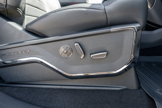 2025 Ford F-150 Platinum®