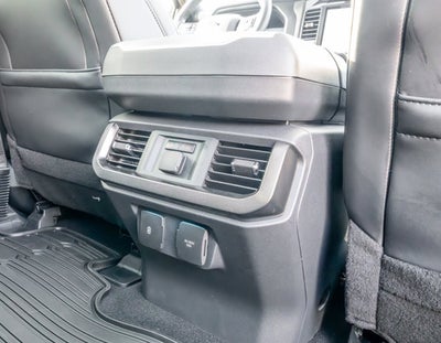 2025 Ford F-150 Platinum®