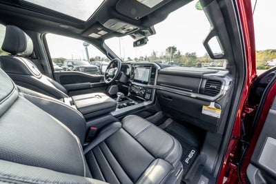 2025 Ford F-150 Platinum®