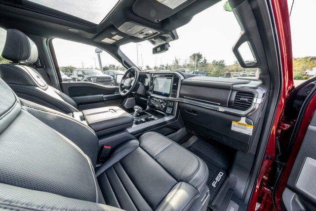 2025 Ford F-150 Platinum®