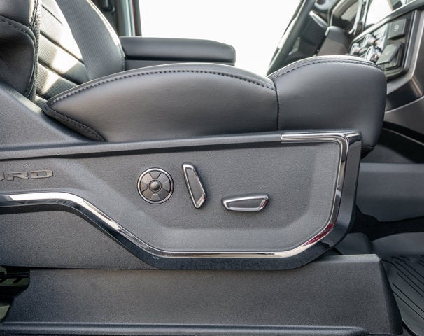 2025 Ford F-150 Platinum®