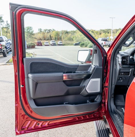 2025 Ford F-150 Platinum®