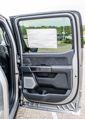 2025 Ford F-150 Platinum®