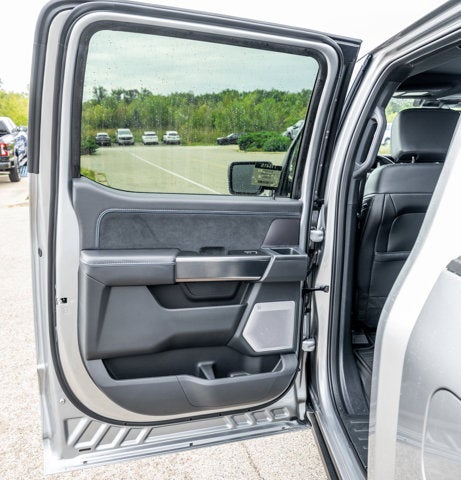 2025 Ford F-150 Platinum®