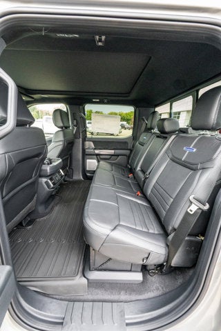 2025 Ford F-150 Platinum®