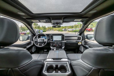 2025 Ford F-150 Platinum®