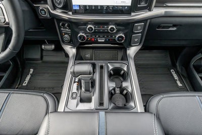 2025 Ford F-150 Platinum®