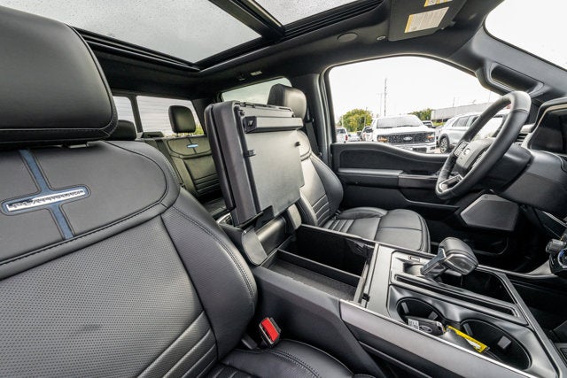 2025 Ford F-150 Platinum®