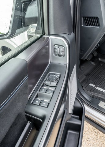 2025 Ford F-150 Platinum®